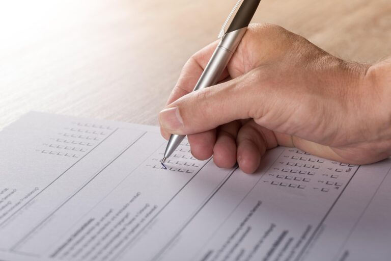 RYT200のレポートの書き方を知りたいのですが？