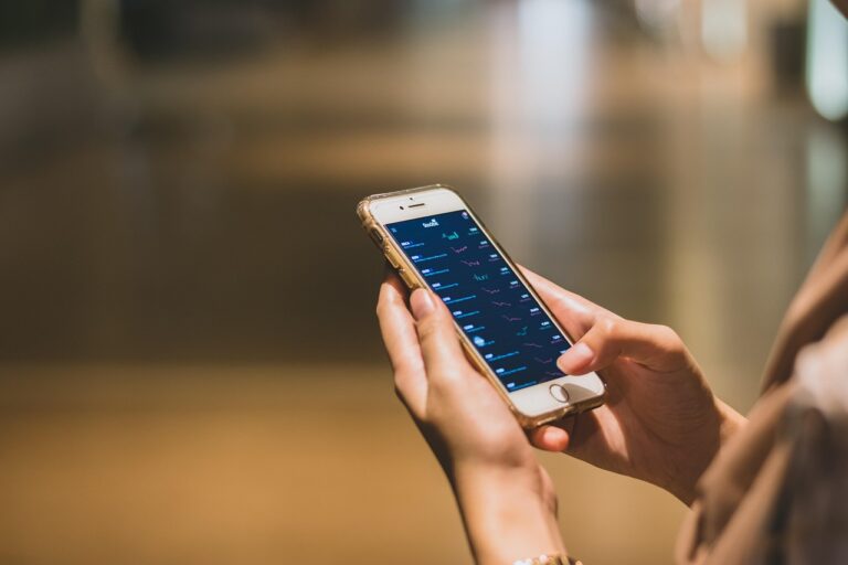 オンラインRYT200の口コミと評判は本当に信頼できる？